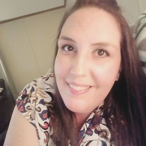 Meet your Posher, Lacey